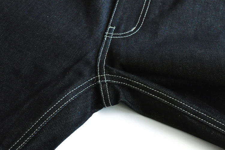 Bermuda Kanto en Jean Denim Indigo Détails Coutures