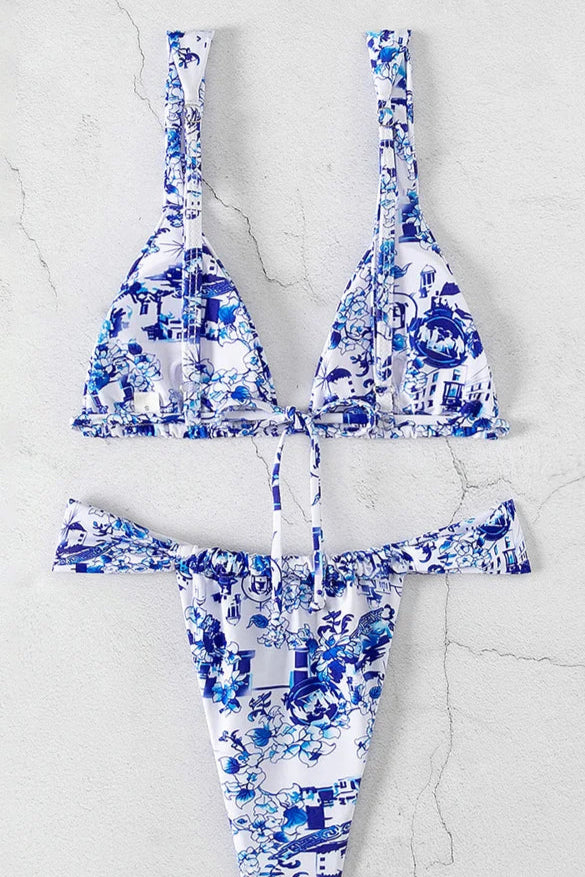 Mini Brésilien Tanga bikini set in floral blue print with removable pads and shoulder straps | SuzzaneMarket