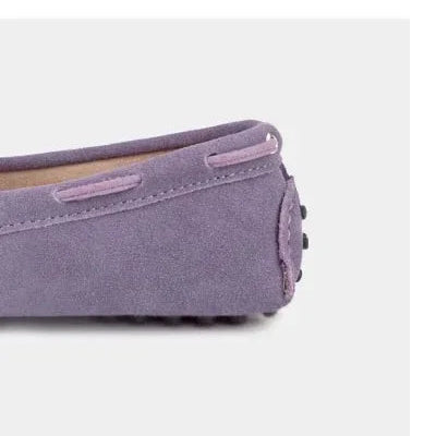 Loafers Cuir Suède - BETH2 détail en suède violet, pompons et semelle en caoutchouc | SuzzaneMarket