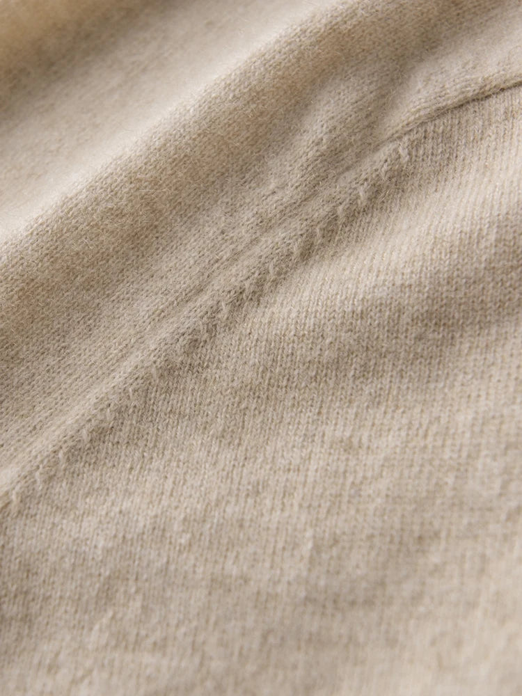 Détails du pull cachemire printemps beige, tissu doux et de qualité supérieure | SuzzaneMarket