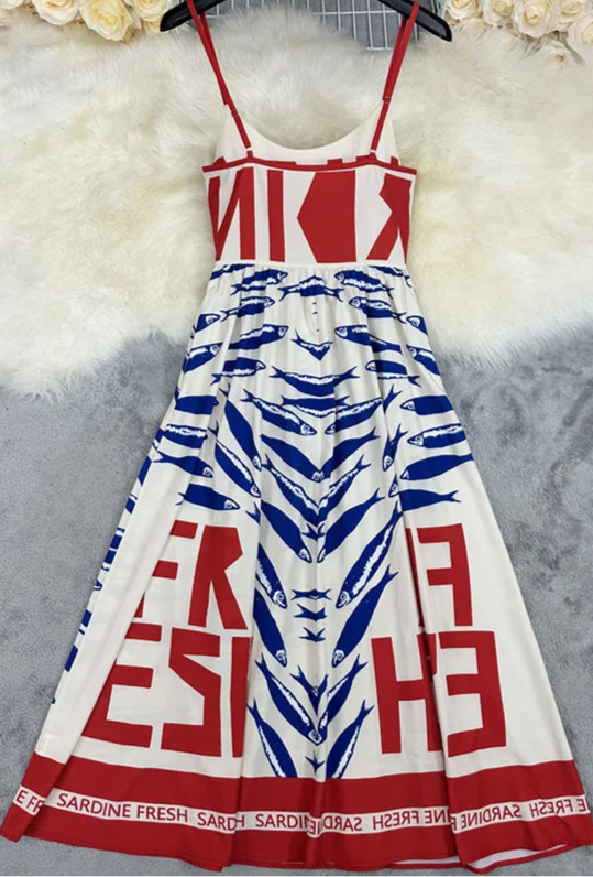 Robe de Plage - JUIT - en polyester, jupe ample avec motif sardine, taille marquée, bretelles épaules | SuzzaneMarket