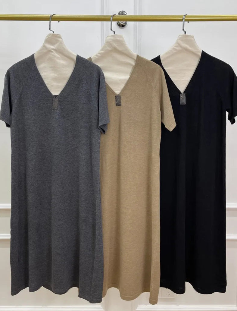 Robe en tricot fine laine et soie en trois couleurs: gris, beige et noir | SuzzaneMarket