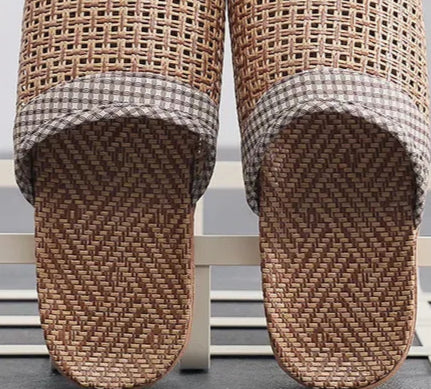 Sabots en chanvre tressé HIRIE avec bordures textiles, semelle intérieure en chanvre et semelle en caoutchouc | SuzzaneMarket.
