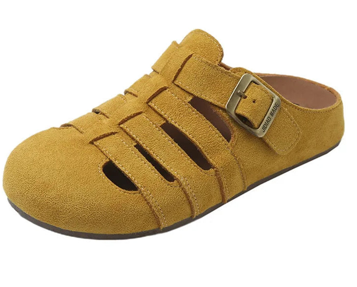 Sabots Cuir Suède jaune avec brides, semelle intérieure confortable. Disponible en 4 couleurs |SuzzaneMarket