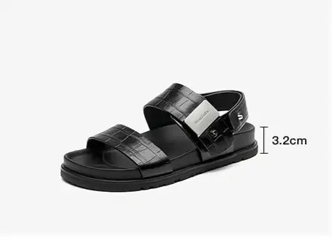 Sandales Gladiator Cuir Frappé noires avec larges brides et talon réglable, 3.2 cm de hauteur | SuzzaneMarket