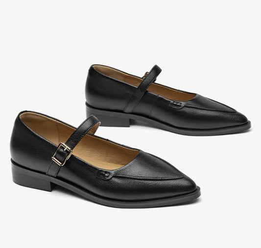 Ballerines Petit Talon en cuir noir avec bride et fermeture boucle, semelle épaisse, petit talon 3 cm | SuzzaneMarket