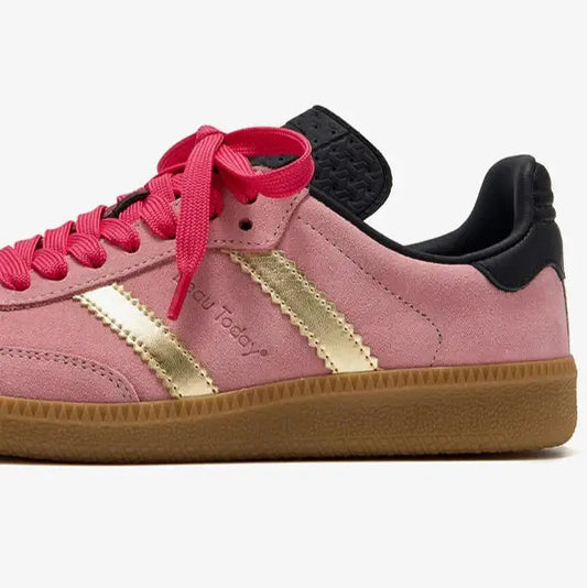 Baskets Bonbon Rose en cuir suédé rose avec bandes dorées et semelle caoutchouc épaisse |SuzzaneMarket