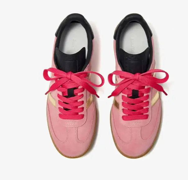 Baskets Bonbon Rose Cuir en cuir suédé rose et bandes dorées, confort optimisé | SuzzaneMarket