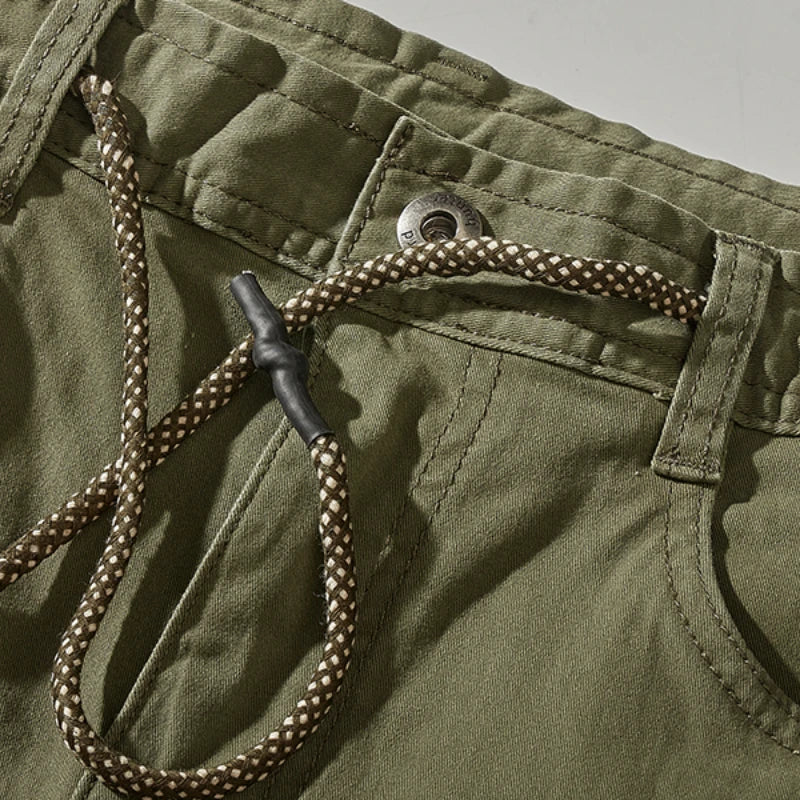 Bermuda Campeur Coton Élasthanne Vert Armée Détails Fermeture