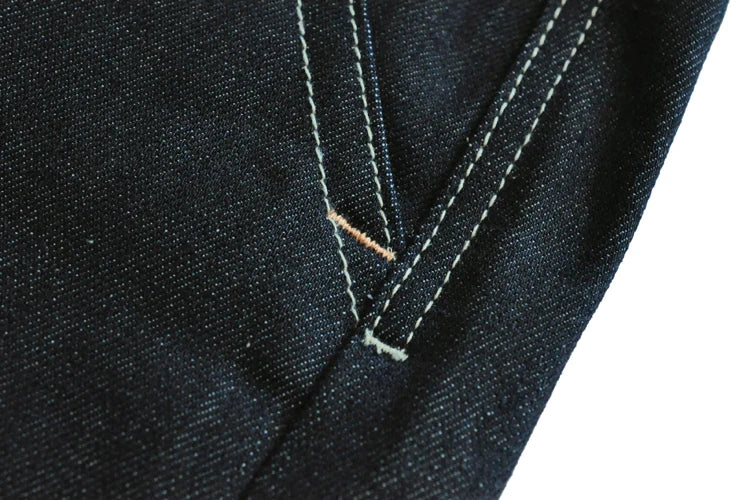 Bermuda Kanto en Jean Denim Indigo Détails Finitions 