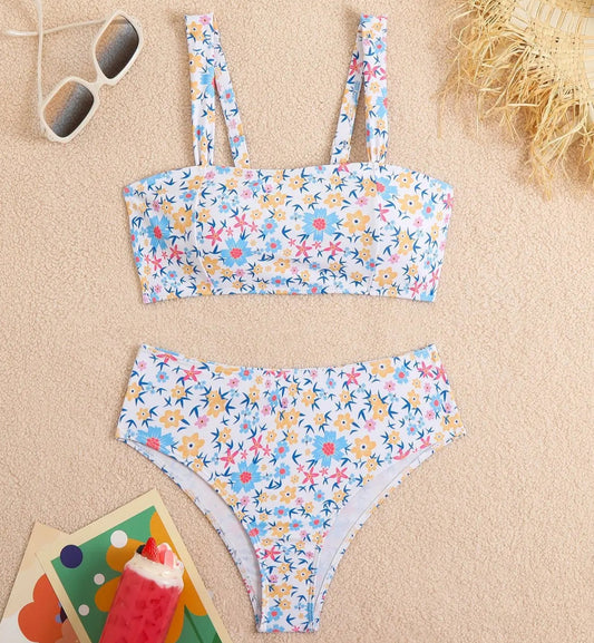 Bikini Floral Bretelles MARGI, culotte taille mi-haute, coupe tanga. Disponible en 3 couleurs. |SuzzaneMarket
