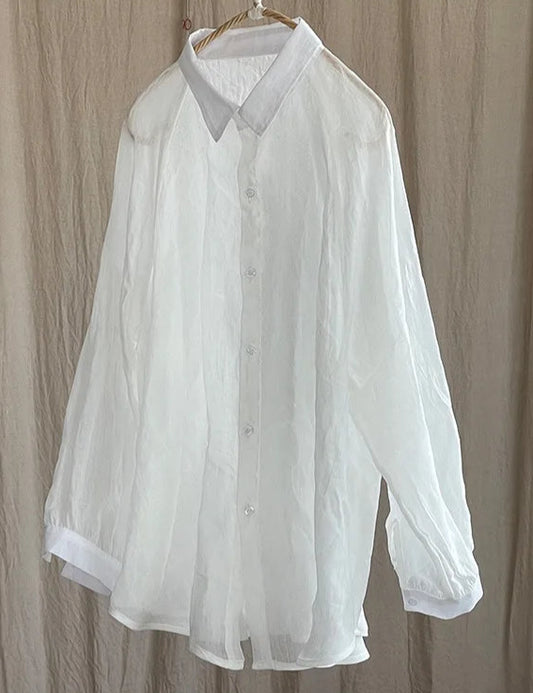 Chemise légère en Rami, blanche, ample, longue, à manches raglantes, aspect froissé | SuzzaneMarket