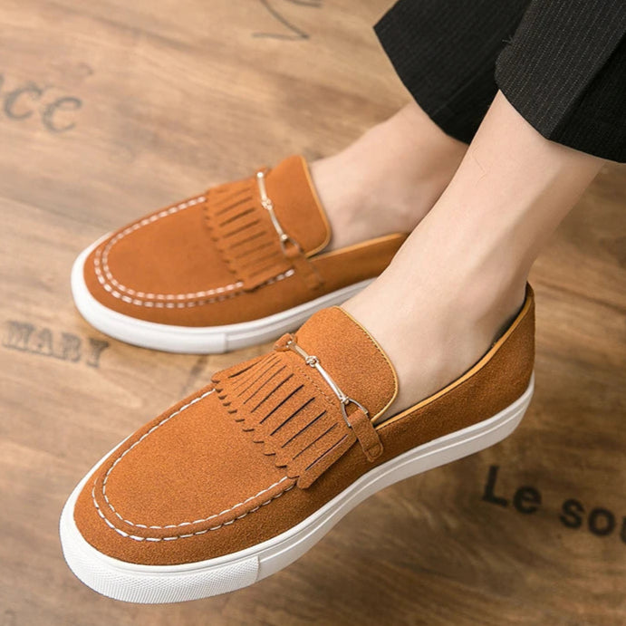 Loafers Hommes finition barrette. Modèle Madère, couleur Camel. P2