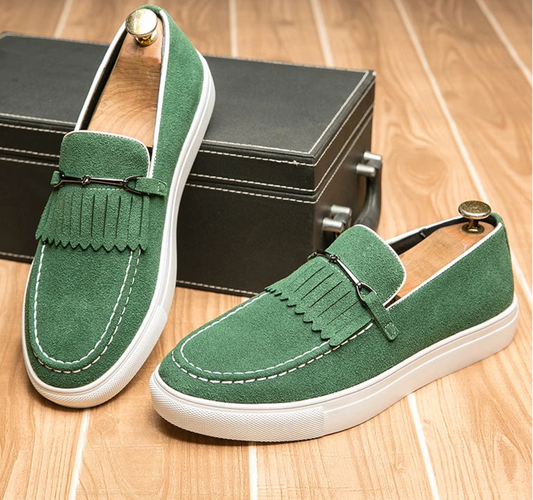 Loafers Hommes finition barrette .Modèle Madère. Couleur camel.