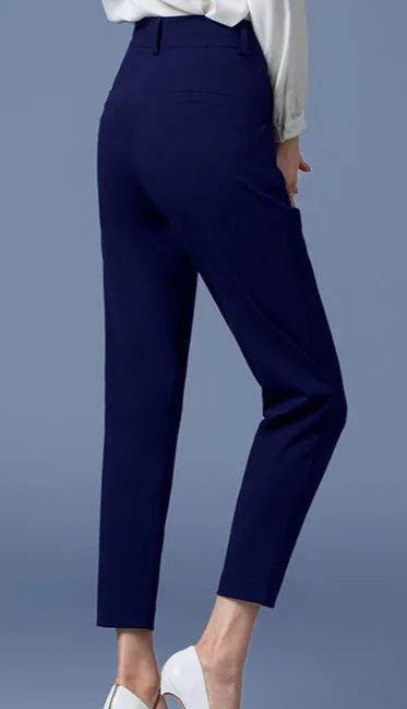 Pantalon Court Quotidien en bleu nuit, coupe droite, infroissable et indéformable | SuzzaneMarket