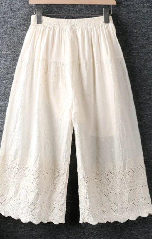 Pantalon court Mori en coton avec dentelle, taille élastique, style japonais, couleur crème |SuzzaneMarket