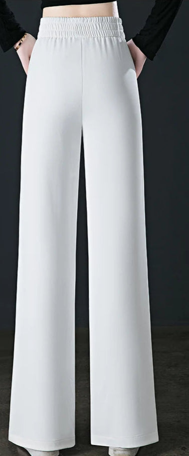 Pantalon droit blanc avec taille élastique, confortable et infroissable, disponible chez SuzzaneMarket.