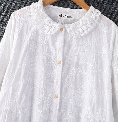Robe Mori Coton EINA avec col Claudine en dentelle et broderie, longueur midi | SuzzaneMarket