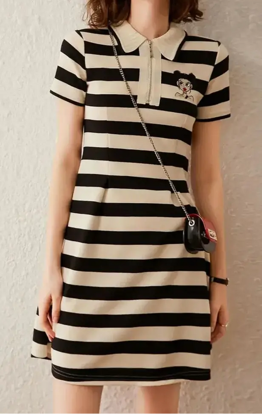 Robe Polo Rayures en coton polyester, coupe ajustée, fermeture zippée, style décontracté | SuzzaneMarket