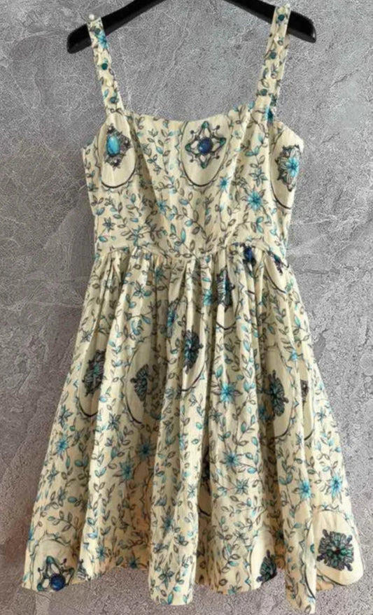 Mini Robe Lin LINA - Robe courte en lin avec broderies et bretelles élastiques | SuzzaneMarket