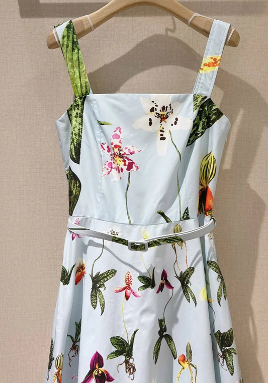 Robe midi en popeline coton-tencel avec bretelles, ceinture et encolure carrée | SuzzaneMarket