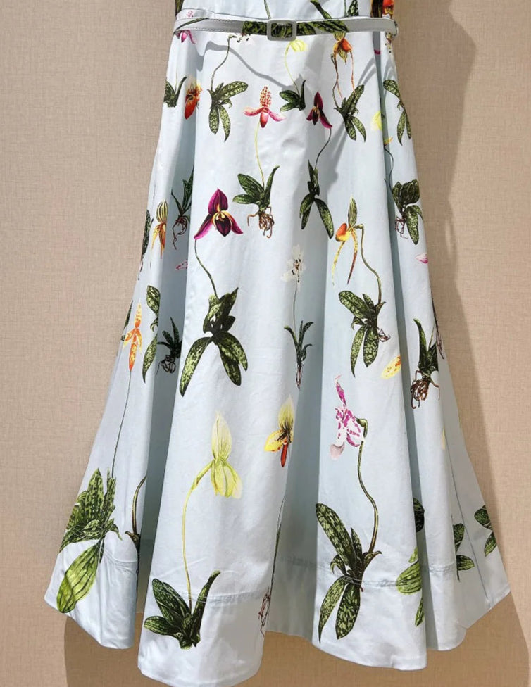 Robe midi à bretelles en popeline coton-tencel, imprimé floral, coupe évasée, fermeture zipper au dos | SuzzaneMarket