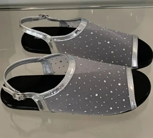 Sandales Maille et Strass gris, décoration en strass, semelle caoutchouc, brides en PU | SuzzaneMarket
