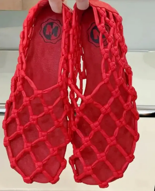Sandales Méduse Tressées en cuir synthétique et microfibre, coloris rouge, semelle gomme fine | SuzzaneMarket