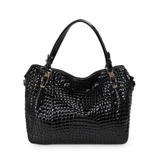Sac Tote Cuir Croco ATHA Noir, grand sac cabas en cuir pleine peau avec impression crocodile. Disponibile chez SuzzaneMarket.