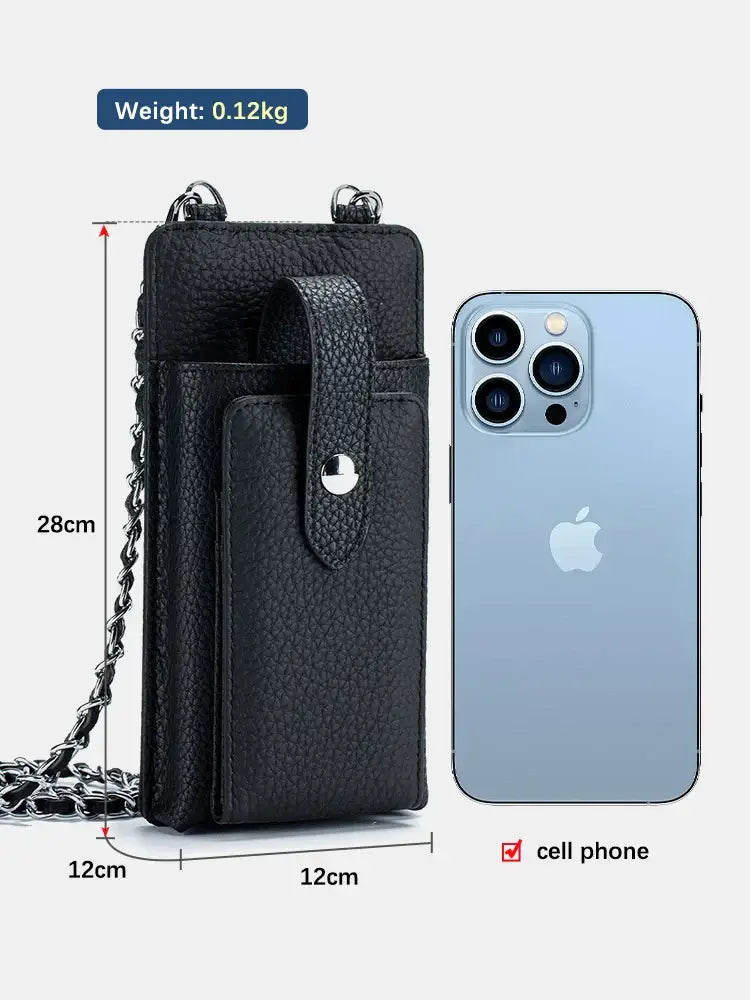 Pochette téléphone en cuir grainé, dimensions et smartphone à côté, disponible en 6 couleurs, avec chaîne et lanière.