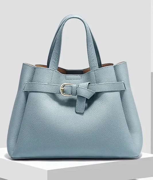 Sac Tote Cuir Grainé en bleu, classique avec 3 poches, fermeture zip, double anse - Suzzanemarket.